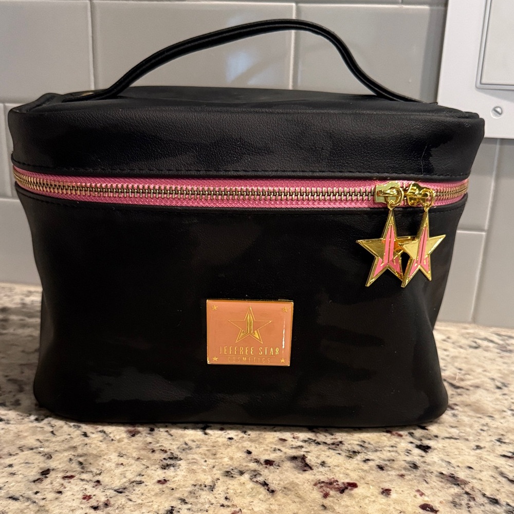 Jeffree Star Black Large Cosmetic Case